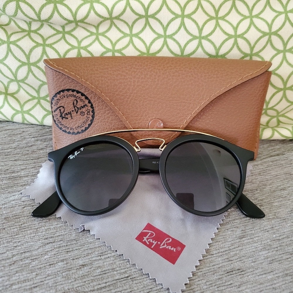 Ray-Ban Women's Sun Glasses